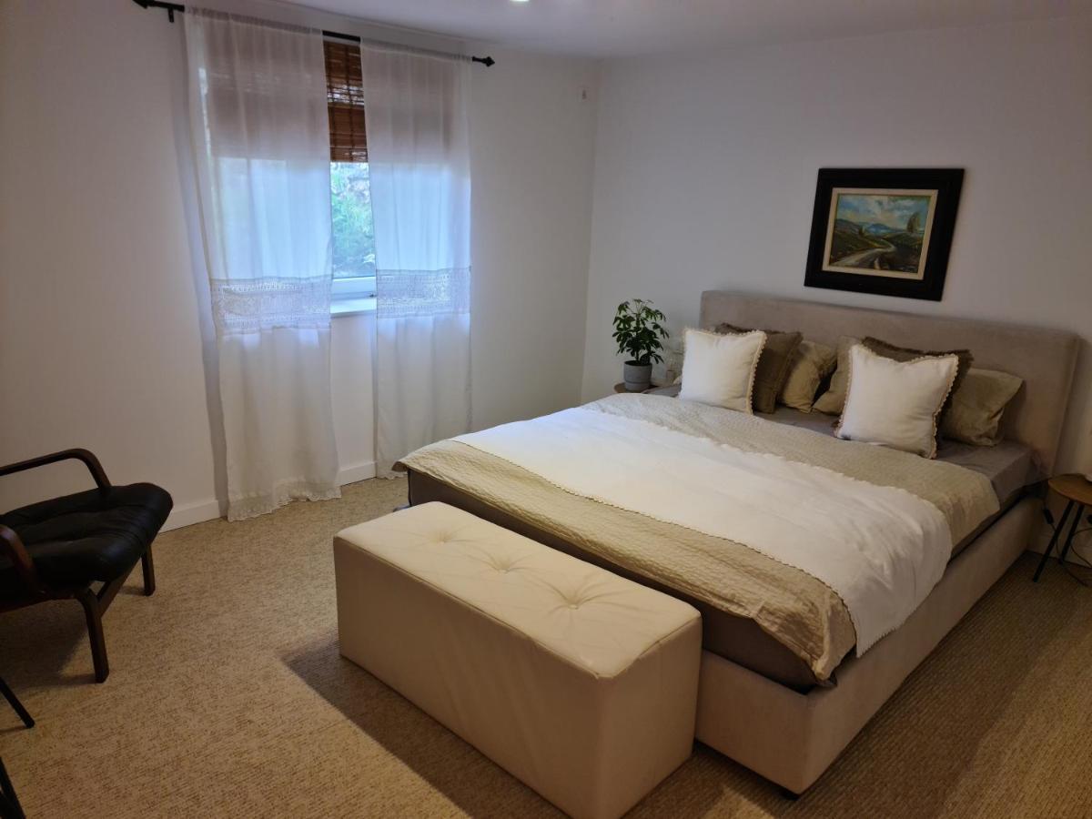 Apartments Gb โมสตาร์ ภายนอก รูปภาพ